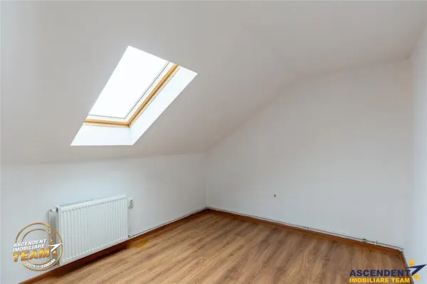 Casă 5 camere Târgu Secuiesc - poza 4