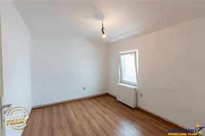 Casă 5 camere Târgu Secuiesc - poza 10