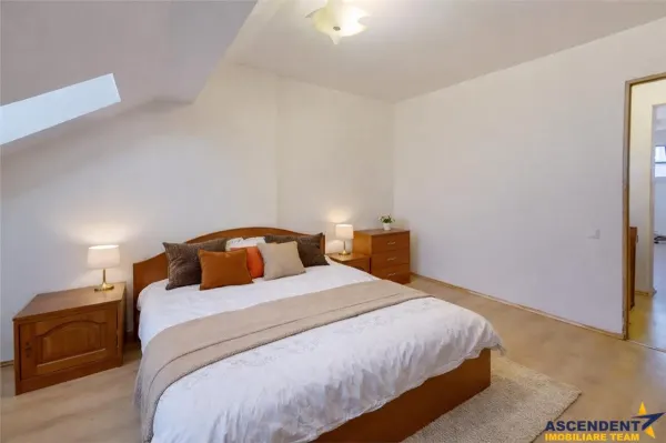 Apartament 3 camere Brașov - poza 2