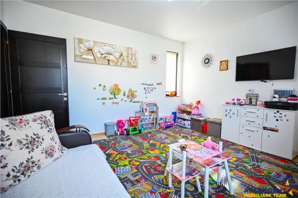 Casă 5 camere Săcele - poza 25