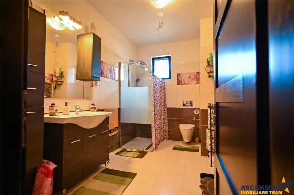 Casă 5 camere Săcele - poza 28