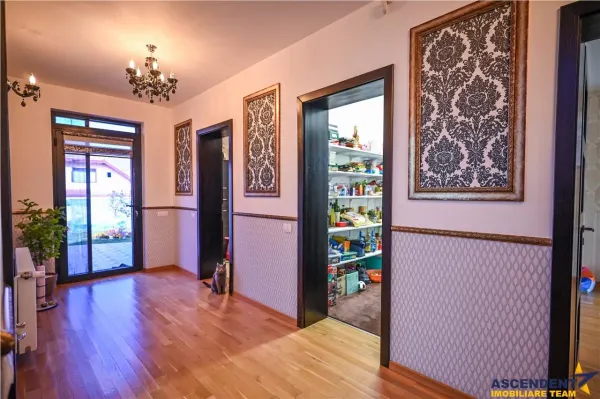 Casă 5 camere Săcele - poza 37