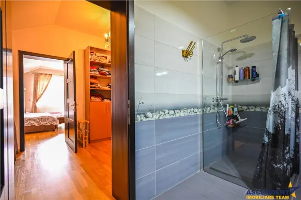Casă 5 camere Săcele - poza 50
