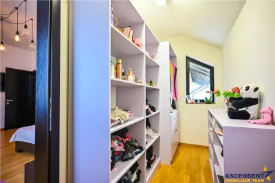Casă 5 camere Săcele - poza 52